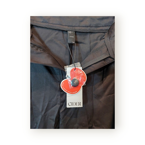 NWT Plus Size Cider High-Waisted Joggers with Pockets - Picture 3 of 6